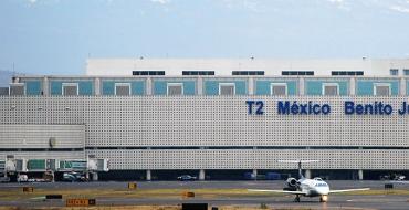 멕시코로 가는 긴 여정: 뉴욕과 칸쿤으로의 항공 여행 검토