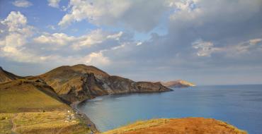 Dead Bay: διαπλανητικό ταξίδι στο Koktebel