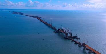Crimean bridge: history, criticism and dangers of the Russian adventure Where does the Kerch bridge lead