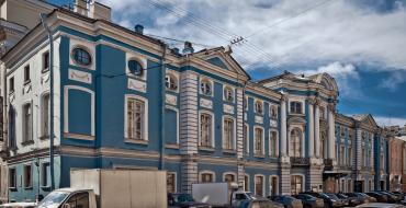 Letný palác Alžbety Petrovna: popis, charakteristika a história Letný palác Alžbety Petrovna: história výstavby