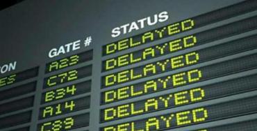 Chronic flight delays or why passengers suffer at the airport