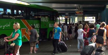 Tegel Airport Berlin: πώς να φτάσετε εκεί και άλλες χρήσιμες πληροφορίες